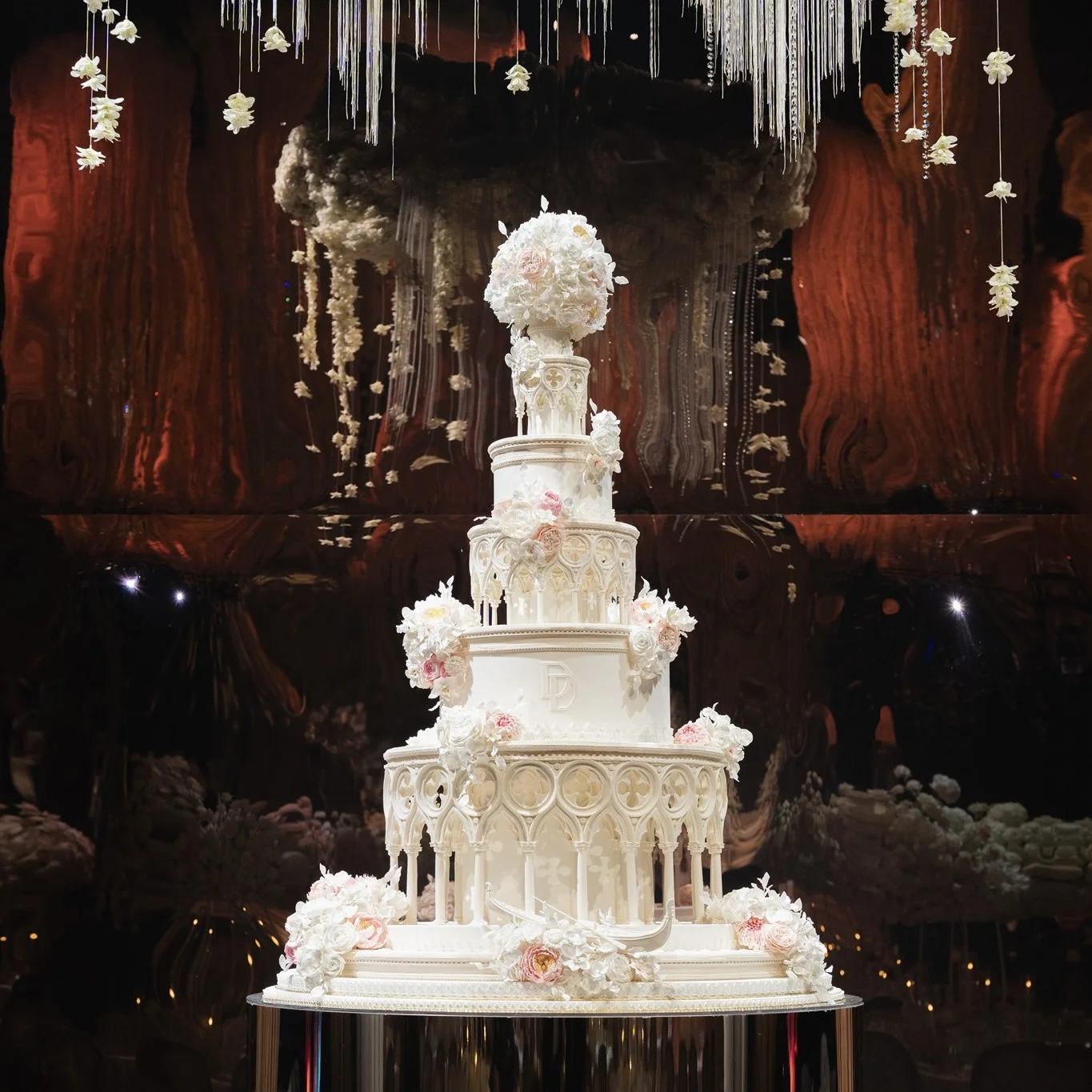 Hochzeit in Dubai. Hochzeitsmoderation und Tamada auf Deutsch, Russisch und Englisch