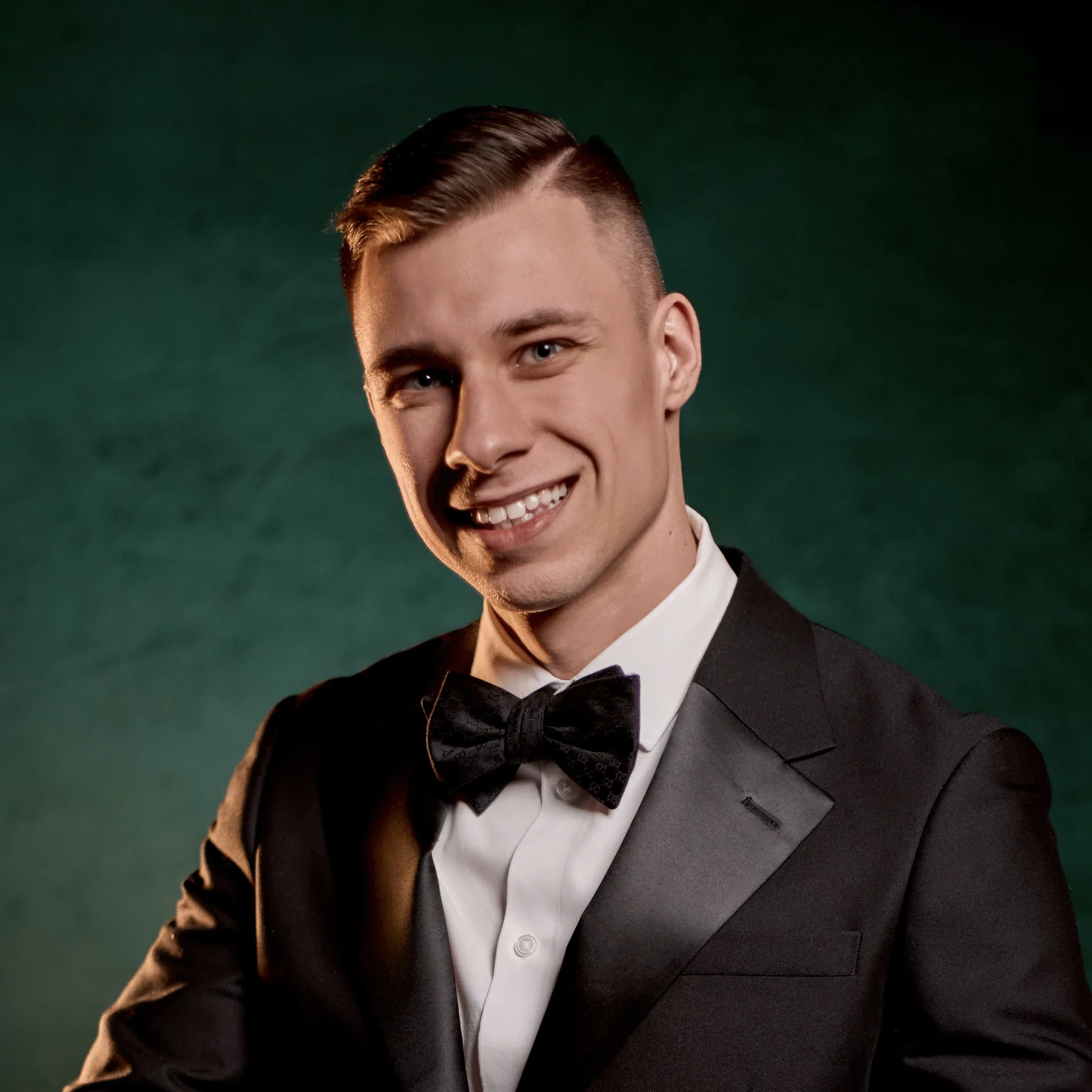 Hochzeitsmoderator Yegor für Ihre deutsch-russische Hochzeit